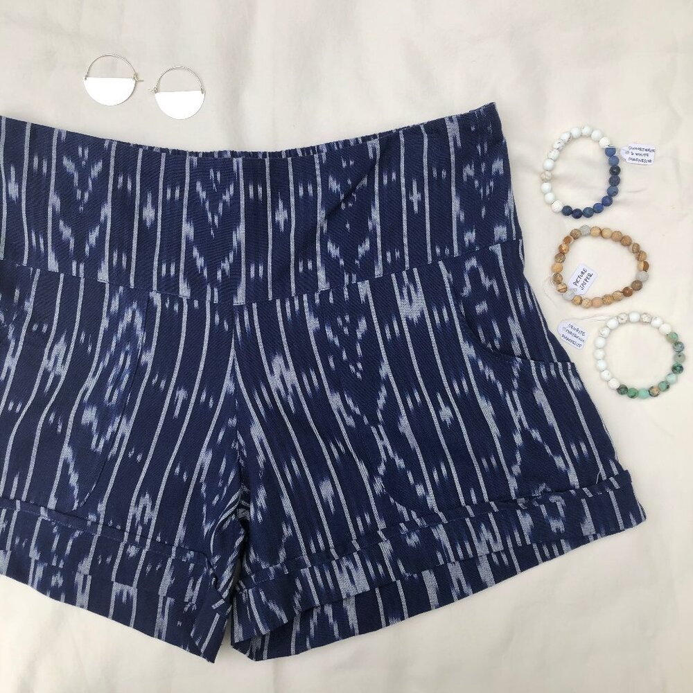 Fair Trade Real Ikat 100% Cotton Breathable Navy Cuffed Shorts S Passion Lilie